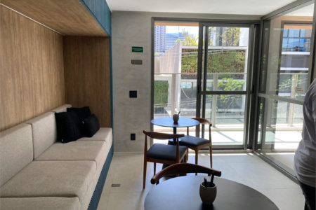 Studio à venda com 1 suíte em Jardim das Acácias, São Paulo, SP