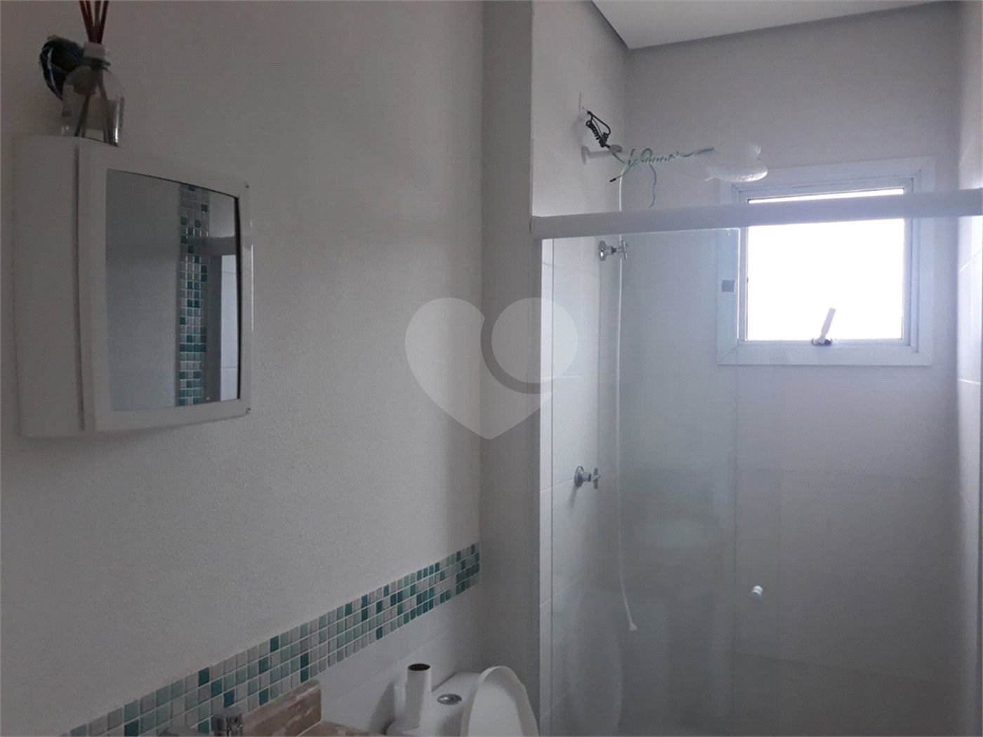 Apartamento à venda com 2 quartos, sendo 1 suíte,  em Jardim Brasil, São Roque, SP