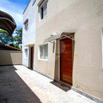 Casa à venda com 2 quartos no condomínio Karolyne, Votorantim - SP