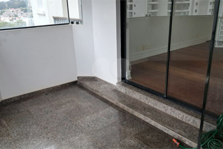 Apartamento à venda ou para alugar com 4 suítes em Santo Amaro, São Paulo, SP