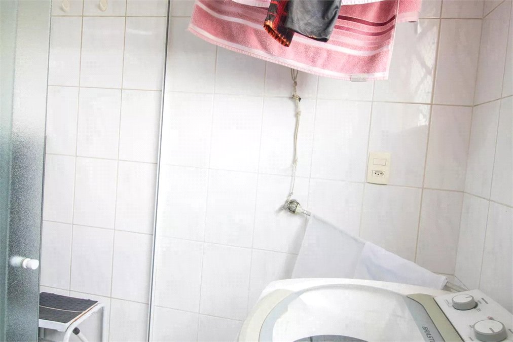 Apartamento à venda com 2 quartos, sendo 1 suíte, em Campo Belo, São Paulo, SP