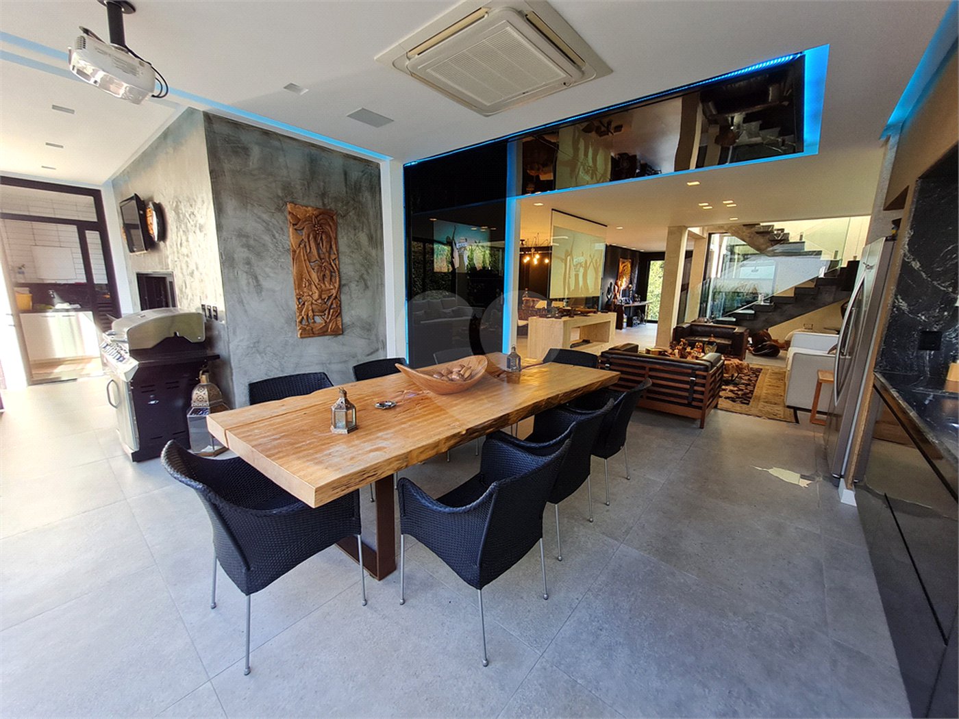 Casa à venda com 4 suítes no condomínio Lago da Boa Vista, Sorocaba - SP