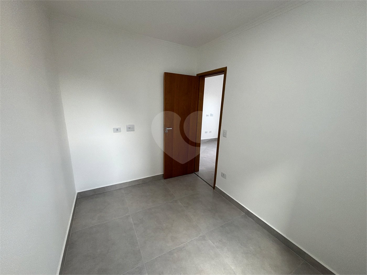 Apartamento à venda com 2 quartos em Horto, São Paulo, SP