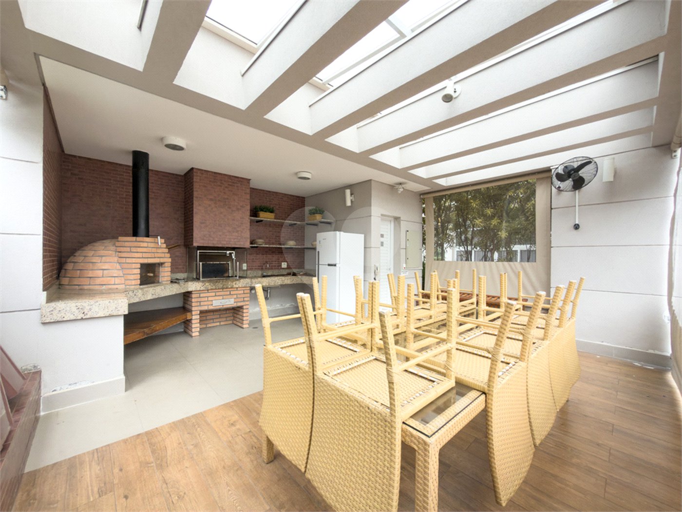 Apartamento à venda com 2 quartos, sendo 1 suíte,  em Vila Mariana, São Paulo, SP