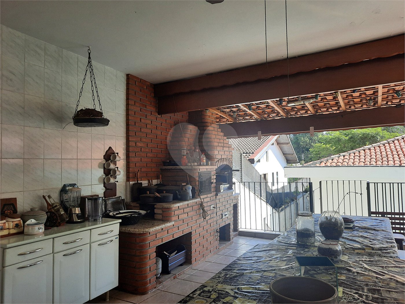 Casa à venda com 4 quartos, sendo 3 suítes,  em Jardim Marajoara, São Paulo, SP