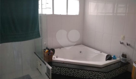 Casa à venda com 4 suítes no condomínio Sunset, Sorocaba - SP