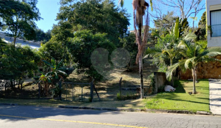 Casa à venda no condomínio Chácaras do Lago, Vinhedo - SP