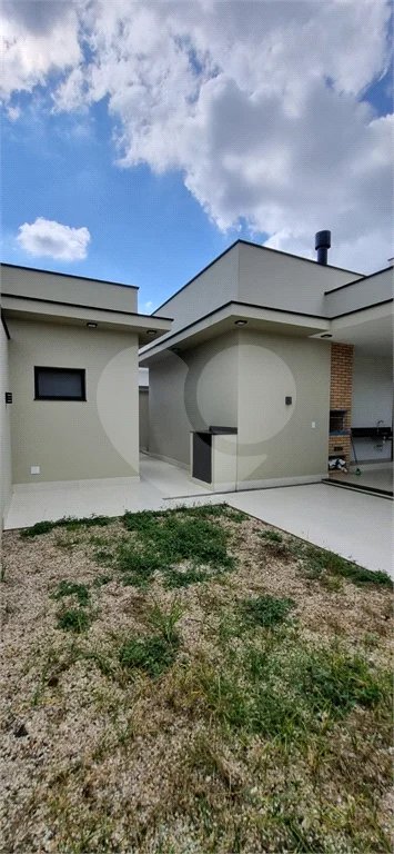 Casa à venda no Condomínio Agapé