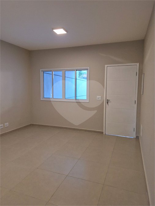Sobrado à venda ou para alugar com 3 suítes em Jardim do Colégio (zona Norte), São Paulo, SP