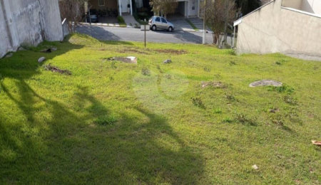 Terreno à venda no condomínio Recanto dos Paturis, Vinhedo - SP