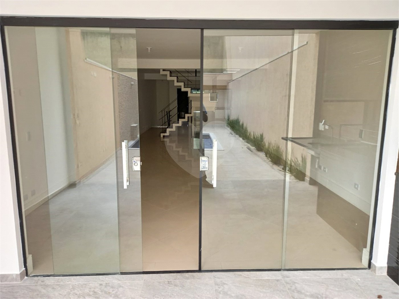 Casa para alugar com 4 suítes no condomínio Milenium, São Paulo - SP