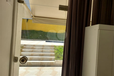 Sobrado à venda com 11 quartos, sendo 4 suítes, em Jardim Morumbi, São Paulo, SP