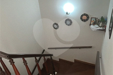 Sobrado à venda com 3 quartos, sendo 1 suíte, em Jardim Jussara, São Paulo, SP