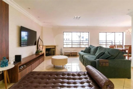 Apartamento à venda com 4 quartos, sendo 3 suítes,  em Vila Suzana, São Paulo, SP