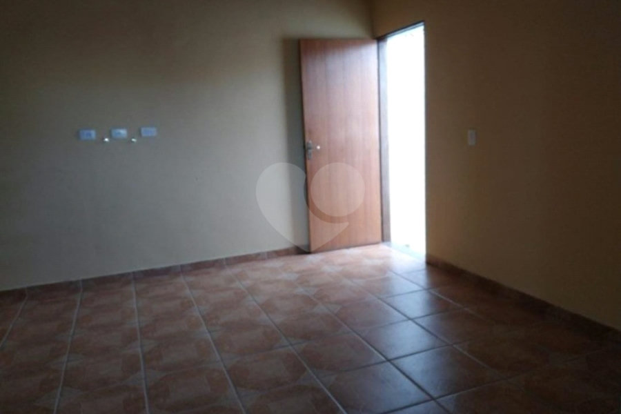Casa à venda com 5 quartos, sendo 1 suíte, em Artur Alvim, São Paulo, SP