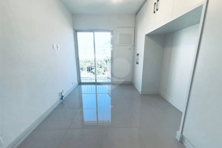 Apartamento à venda com 2 quartos, sendo 1 suíte, em Grajaú, Rio de Janeiro, RJ