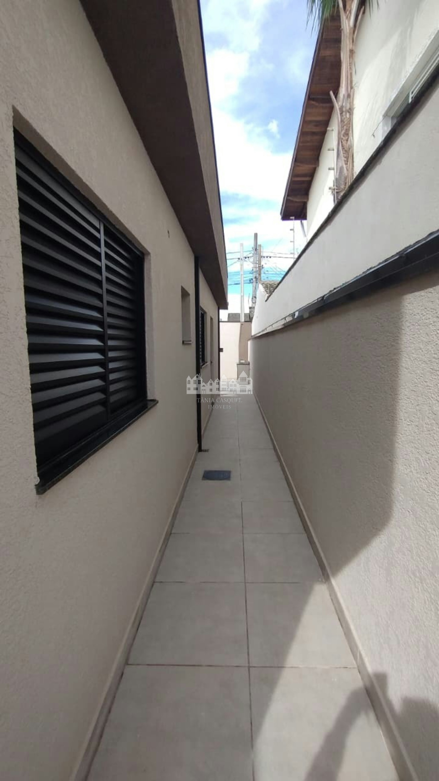 Casa à venda com 3 quartos, sendo 1 suíte, em Nova Atibaia, Atibaia, SP