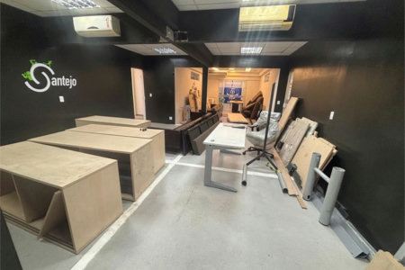 Sala Comercial para venda e locação, Estuário, Santos - SA0057.