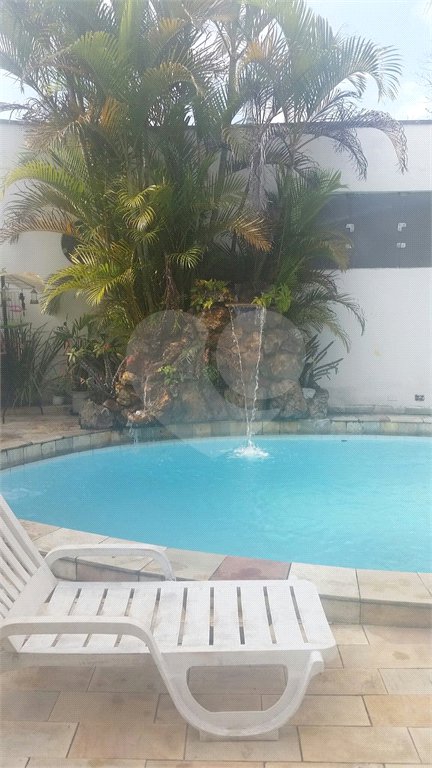 Sobrado à venda com 4 quartos, sendo 2 suítes, em Jardim Leonor, São Paulo, SP