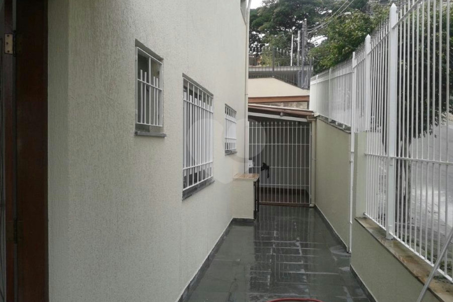 Sobrado à venda com 3 quartos, sendo 1 suíte, em Tremembé, São Paulo, SP