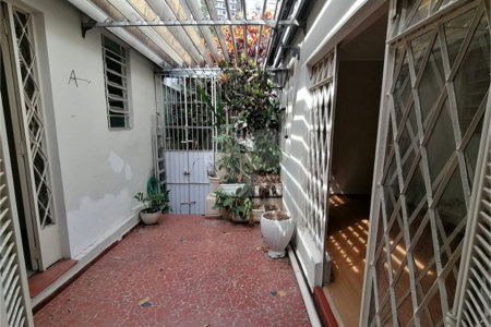 Casa Térrea à venda com 4 quartos, sendo 1 suíte, em Vila Mariana, São Paulo, SP