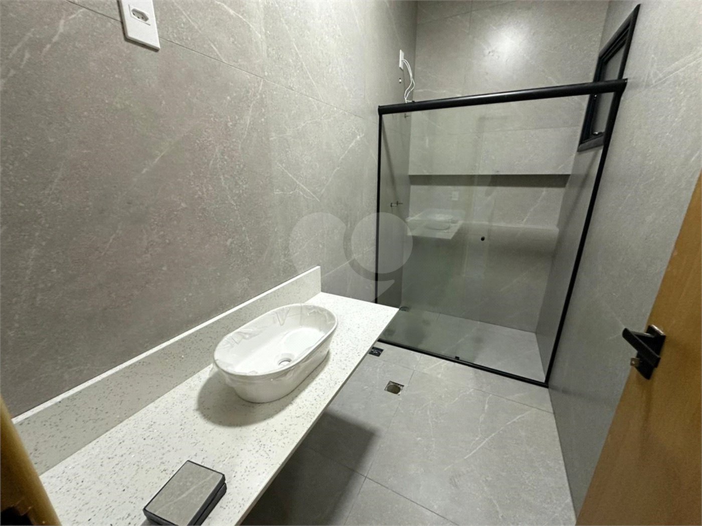 Casa à venda com 3 quartos, sendo 1 suíte, em Jardim Bom Sucesso, Indaiatuba, SP