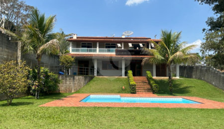 Chácara à venda com 3 quartos, sendo 1 suíte,  em Chácara San Martin I, Itatiba, SP