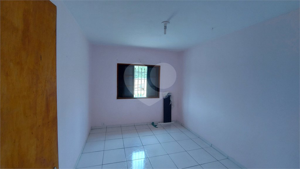 Sobrado à venda com 4 quartos, sendo 1 suíte,  em Vila Guarani (z Sul), São Paulo, SP