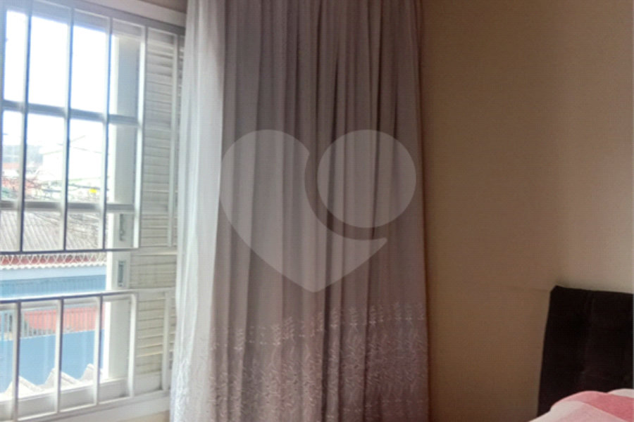 Sobrado à venda com 3 quartos, sendo 1 suíte, em Tremembé, São Paulo, SP