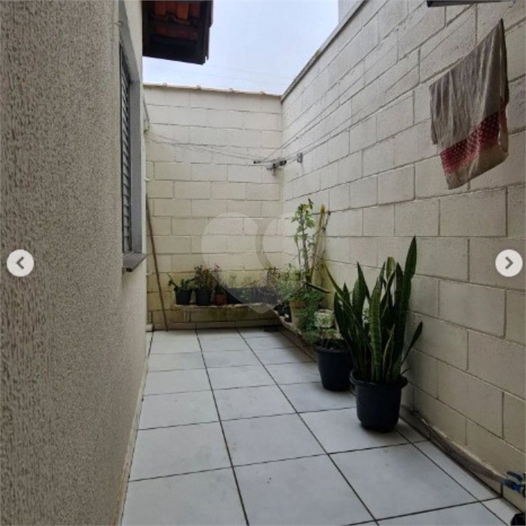 Casa à venda com 3 quartos no condomínio Milenium 1, Mogi das Cruzes - SP