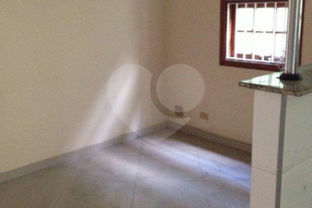 Sobrado à venda com 3 quartos, sendo 1 suíte, em Santa Teresinha, São Paulo, SP