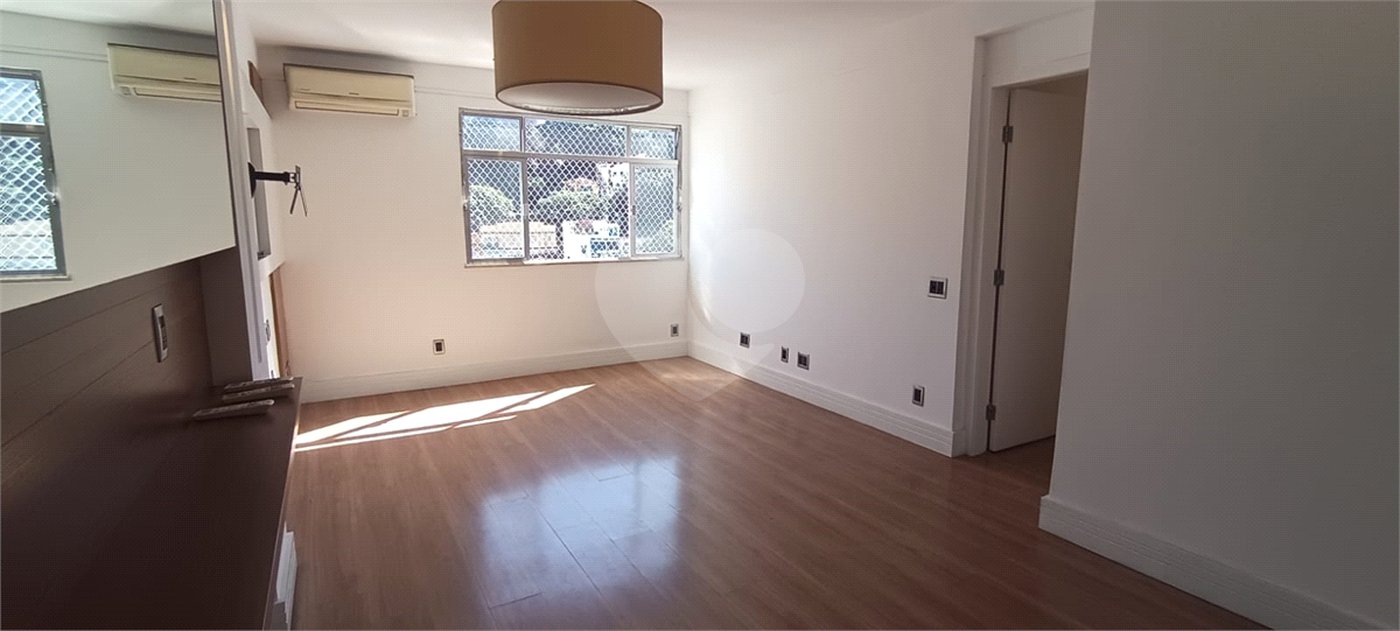 Apartamento à venda com 3 quartos, sendo 1 suíte, em Botafogo, Rio de Janeiro, RJ