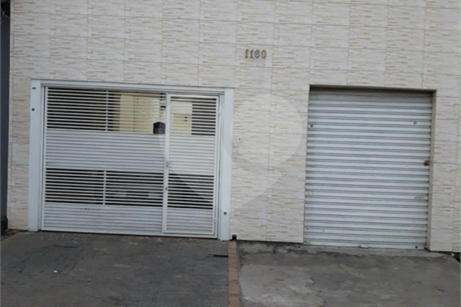 Sobrado à venda com 4 quartos, sendo 2 suítes, em Parque Edu Chaves, São Paulo, SP