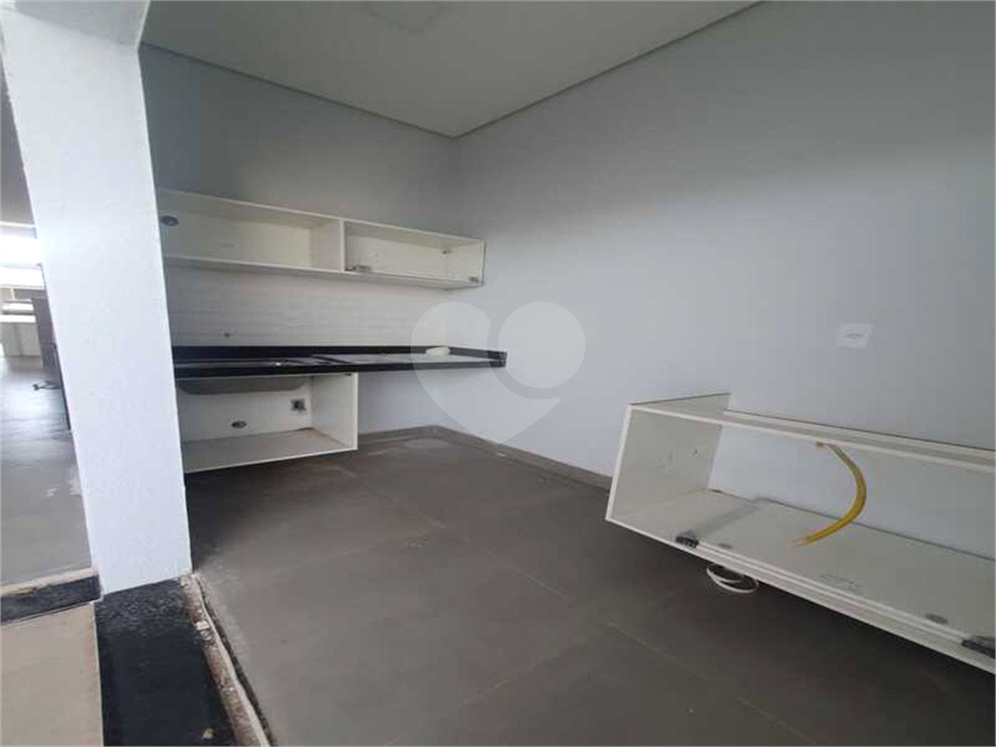 Casa à venda com 3 suítes no condomínio Residencial Mantova, Indaiatuba - SP