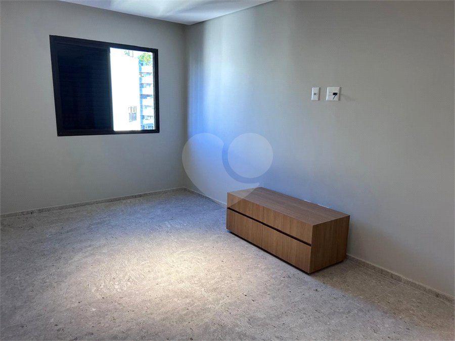 Cobertura à venda com 3 suítes em Vila Nova Conceição, São Paulo, SP