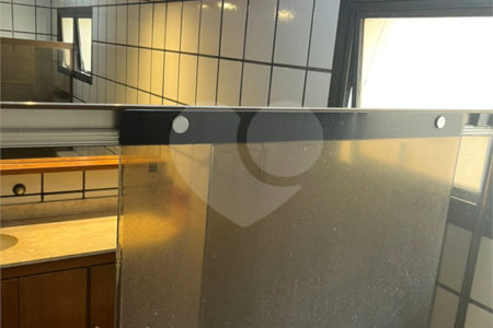 Apartamento à venda com 4 suítes em Vila Uberabinha, São Paulo, SP