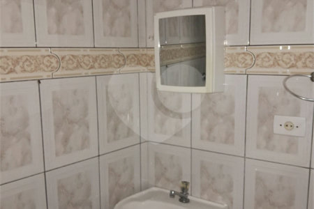 Casa de Vila para alugar com 1 quarto em Jardim Fontalis, São Paulo, SP
