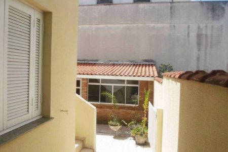 Sobrado à venda com 3 quartos, sendo 1 suíte, em Campo Belo, São Paulo, SP