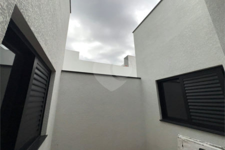 Casa à venda com 3 quartos, sendo 1 suíte, no condomínio Horto Florestal Villagio, Sorocaba - SP