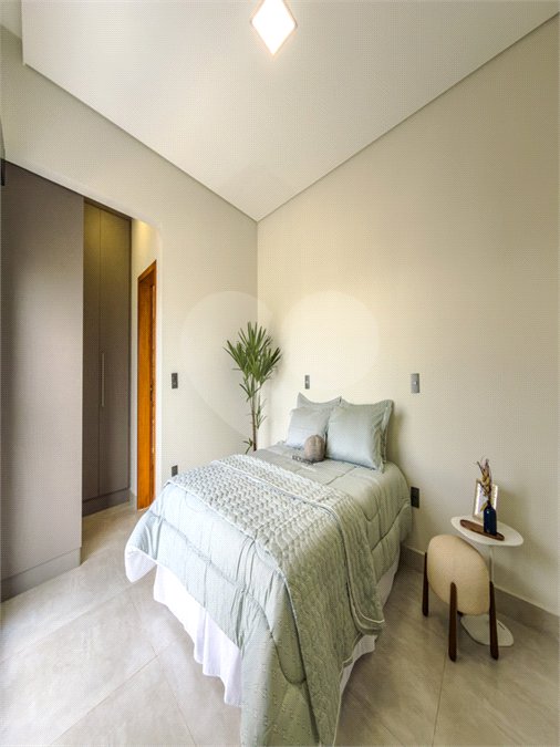 Casa à venda com 3 suítes no condomínio Jardim Residencial Dona Maria José, Indaiatuba - SP