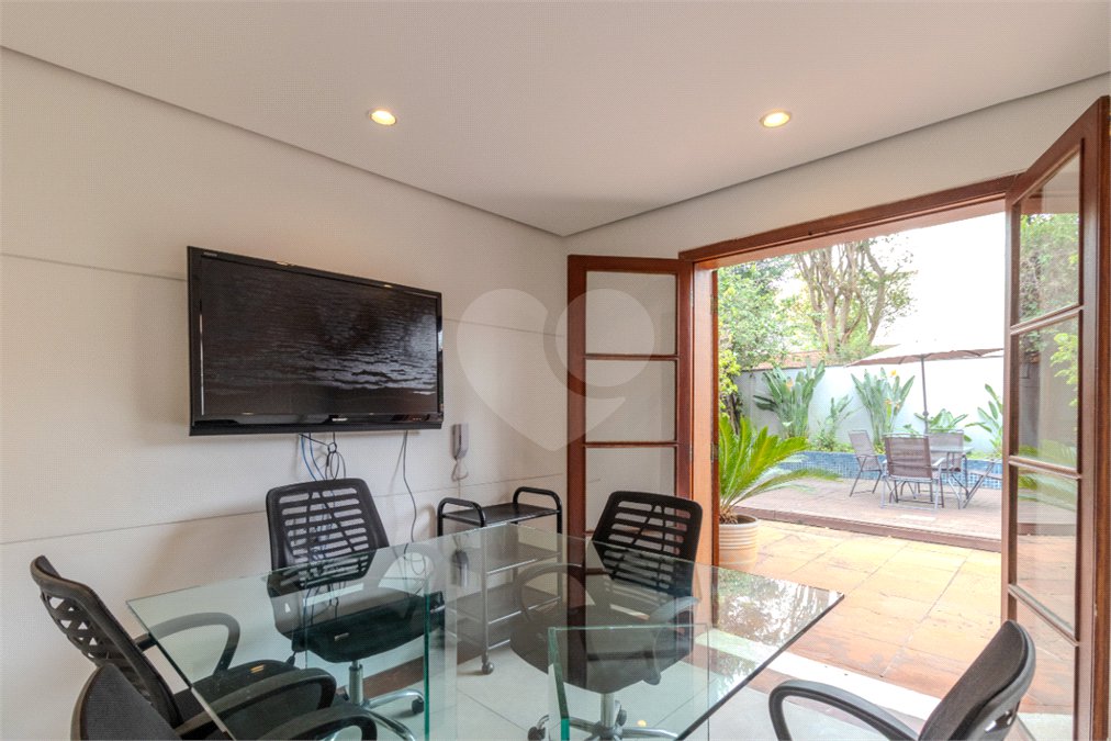 Casa à venda com 3 suítes em Brooklin, São Paulo, SP
