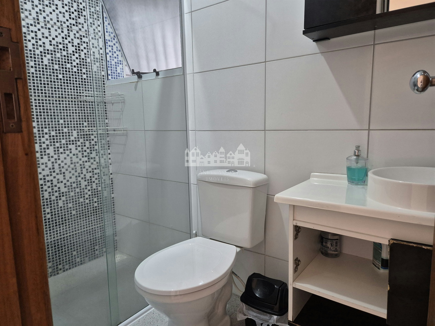 Casa à venda no Bairro Imperial – Atibaia | 2 dormitórios, suíte, 2 vagas e área gourmet
