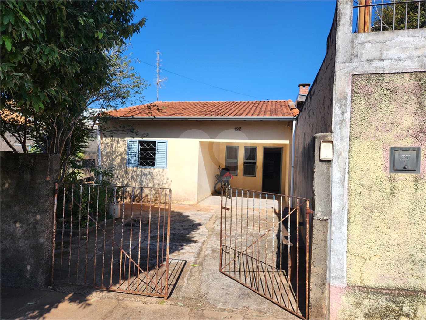 Casa à venda com 2 quartos em Jardim Brasil (vila Xavier), Araraquara, SP