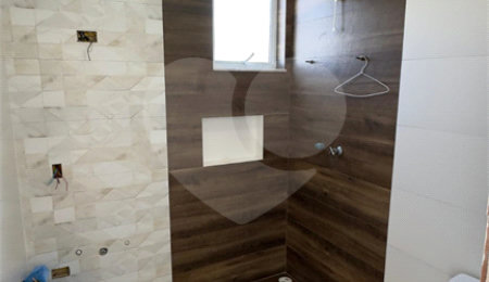 Terreno à venda com 7 suítes no condomínio Jequitibá, Jacareí - SP