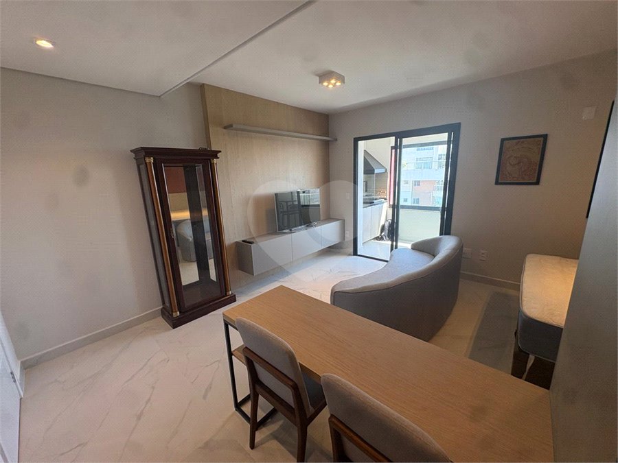 Apartamento para alugar com 1 suíte em Parque Campolim, Sorocaba, SP