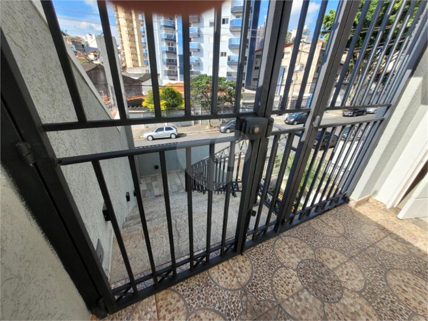 Casa à venda com 3 quartos, sendo 1 suíte,  no condomínio Maximus I, São Paulo - SP