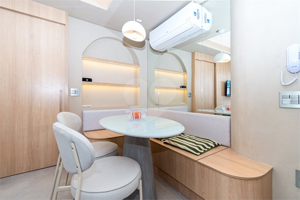 Apartamento à venda com 1 suíte em Pinheiros, São Paulo, SP