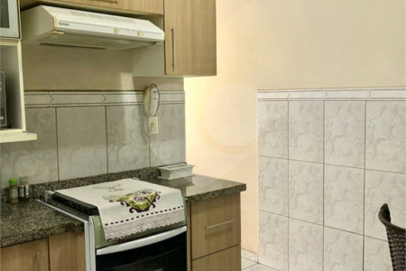 Casa à venda com 2 quartos no condomínio Világio Vitória, Mogi das Cruzes - SP