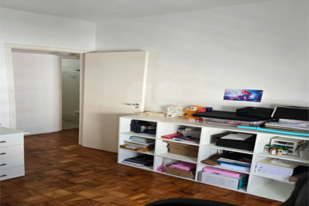 Apartamento à venda com 3 quartos, sendo 1 suíte,  em Butantã, São Paulo, SP
