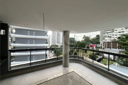 Apartamento à venda com 3 suítes em Butantã, São Paulo, SP
